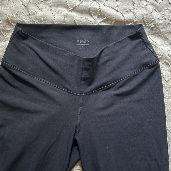 Abercrombie leggings - Picture 2 of 2